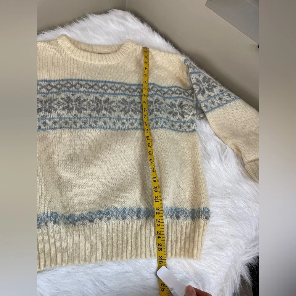 Vintage Icelandic ice knit Nordic ivory and Blue wool Sweater - Picture 9 of 12